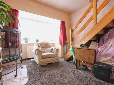 BEDROOM 2 (FRONT)